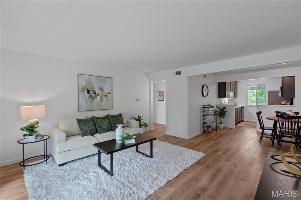 1st image of 1733 Gascony Parc Dr #1733, Lake Saint Louis, MO 63367 | MLS# MIS26046083