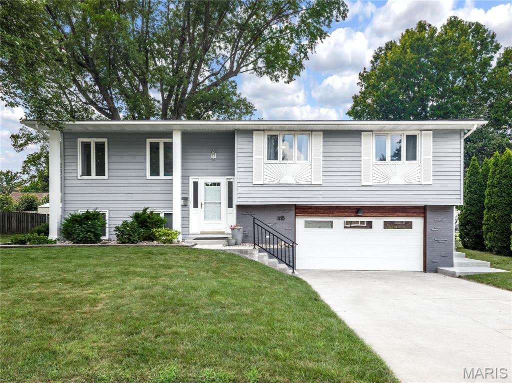 Homes for sale in Bethalto, IL | 418 Vermont St, Bethalto, IL 62010 | MLS# MIS26046091