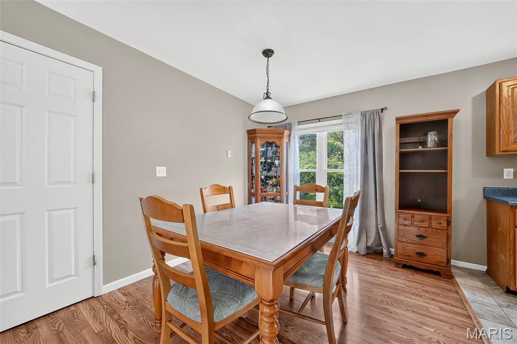 5th image of 1040 Wrigley Cir, Warrenton, MO 63383 | MLS# MIS26046101