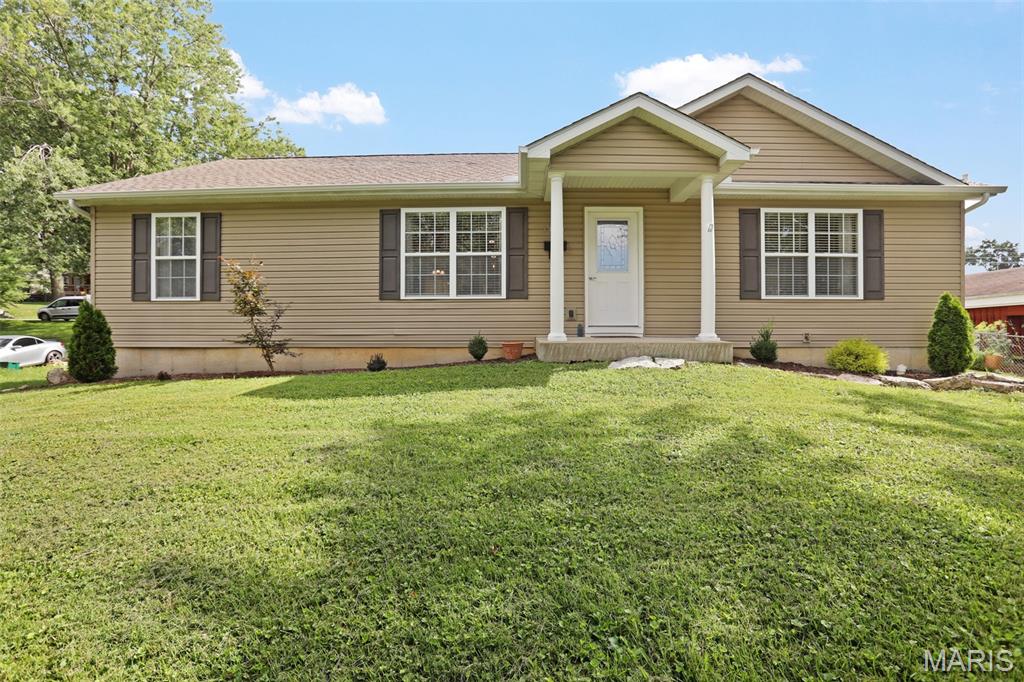 1st image of 1423 E 5th St, Washington, MO 63090 | MLS# MIS26046123