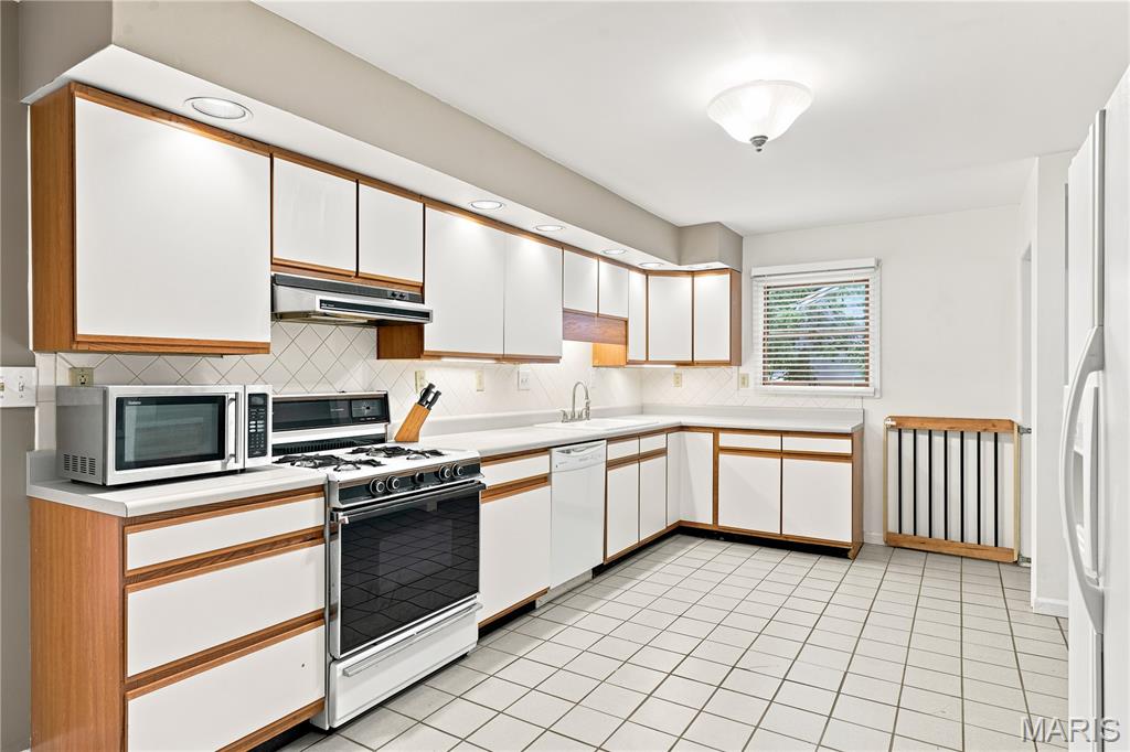 5th image of 80 La Venta Dr, Florissant, MO 63031 | MLS# MIS26046151