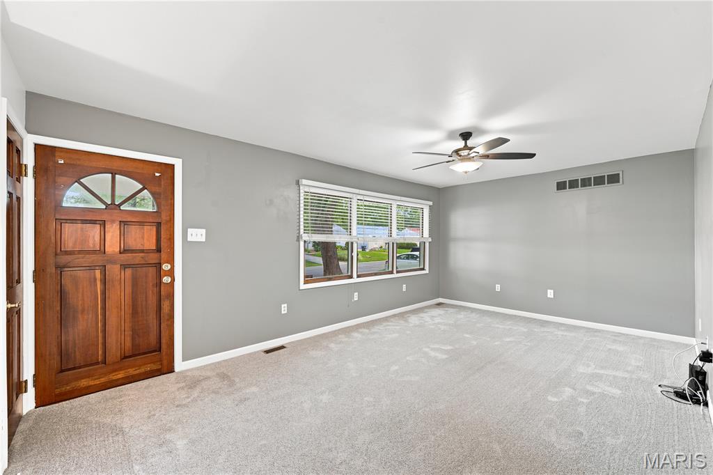 2nd image of 80 La Venta Dr, Florissant, MO 63031 | MLS# MIS26046151
