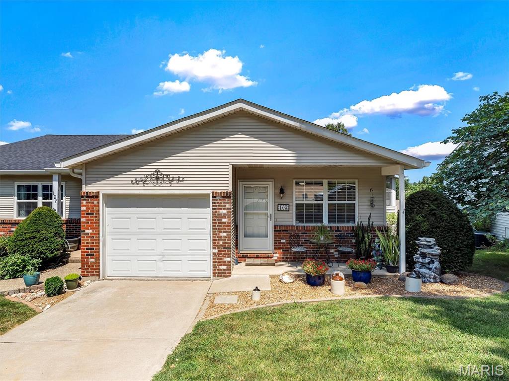 1st image of 105 Wenona Dr, Washington, MO 63090 | MLS# MIS26046160