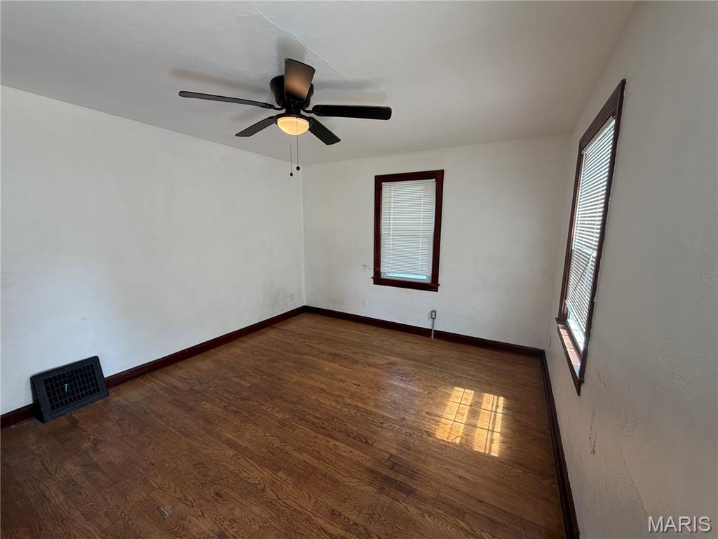 2nd image of 7141 Greenhaven Dr, Saint Louis, MO 63136 | MLS# MIS26046167