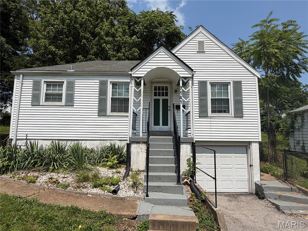 1st image of 7141 Greenhaven Dr, Saint Louis, MO 63136 | MLS# MIS26046167