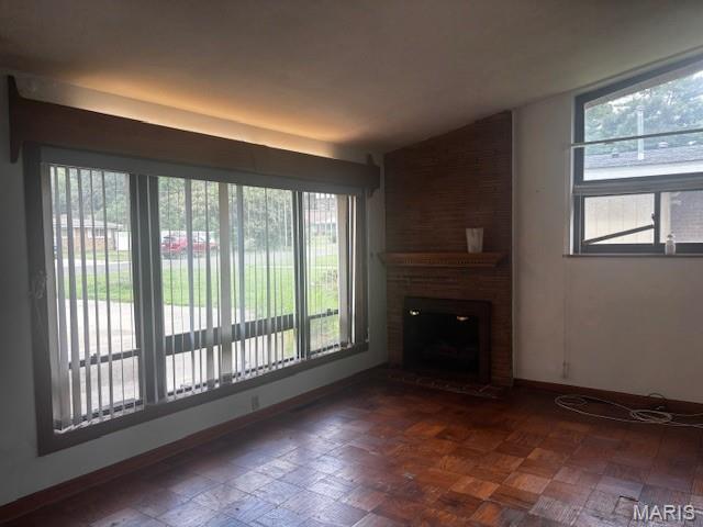 Homes for sale in East Alton, IL | 710 Valley Dr, East Alton, IL 62024 | MLS# MIS26046174