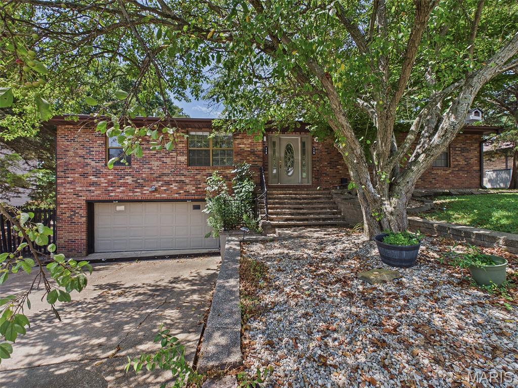 Homes for sale in Swansea, IL | 113 Britanna Dr #113, Swansea, IL 62226 | MLS# MIS26046241