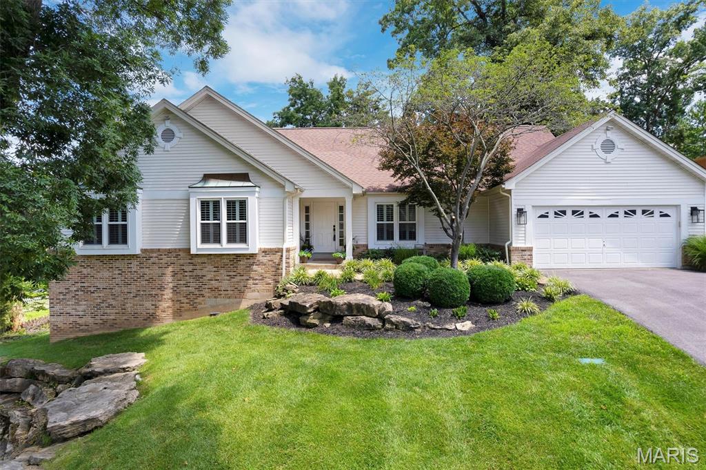 2nd image of 1506 Timber Point Ct, Chesterfield, MO 63017 | MLS# MIS26046250