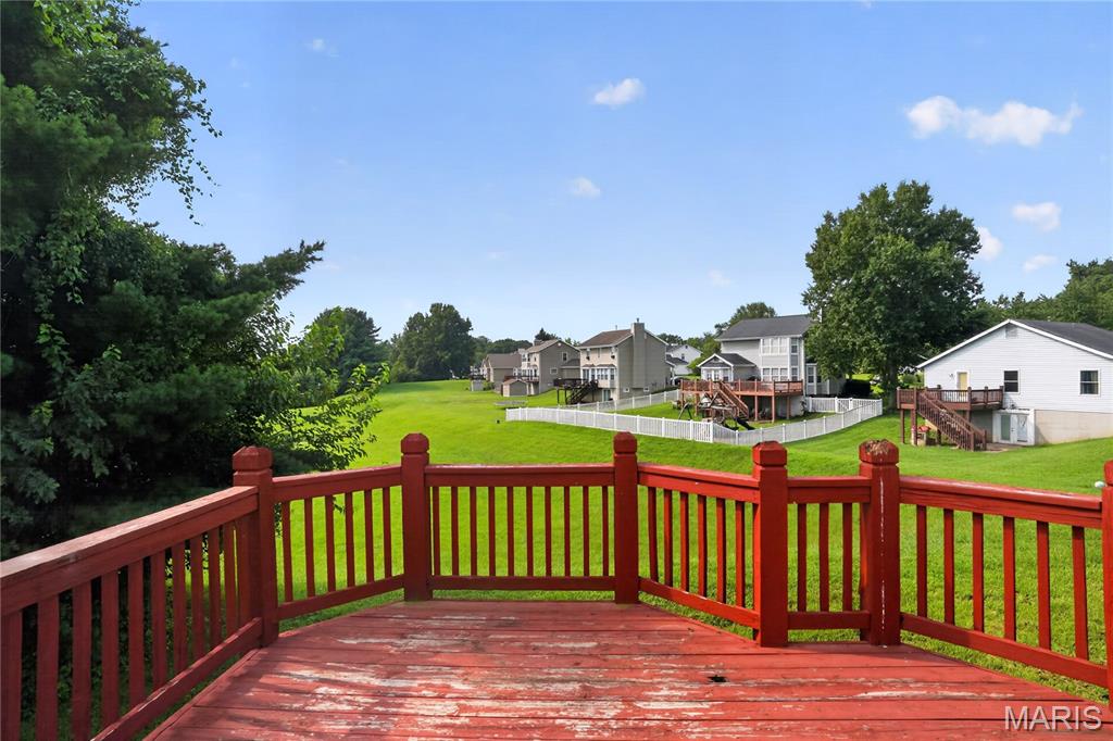 4th image of 5304 Bay Wind Ct, Florissant, MO 63034 | MLS# MIS26046297