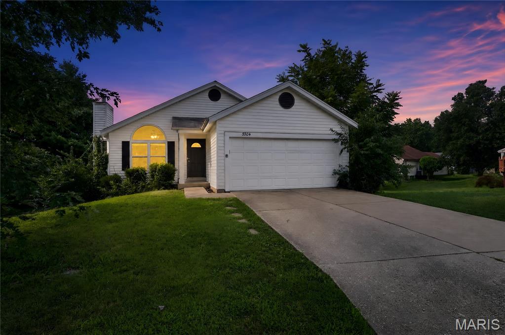 1st image of 5304 Bay Wind Ct, Florissant, MO 63034 | MLS# MIS26046297