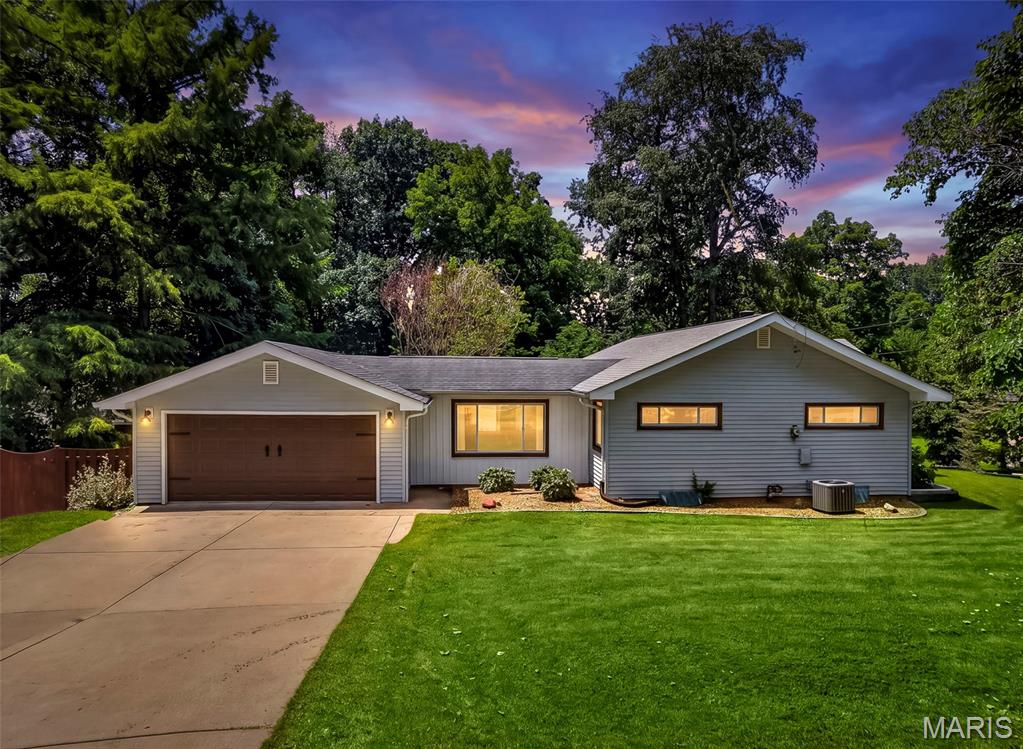 1st image of 108 Shady Ln, Saint Charles, MO 63303 | MLS# MIS26046325