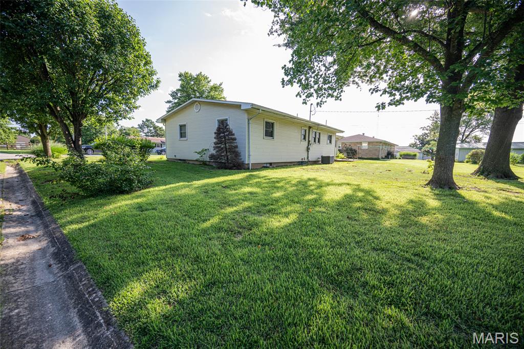 Homes for sale in Bland, MO | 609 Elm Ave, Bland, MO 65014 | MLS# MIS26046341