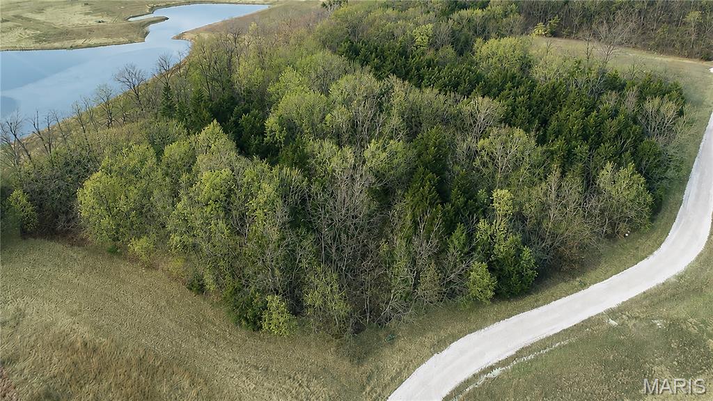Homes for sale in Maywood, MO | 13 Black Oak Road, Maywood, MO 63454 | MLS# MIS26046354
