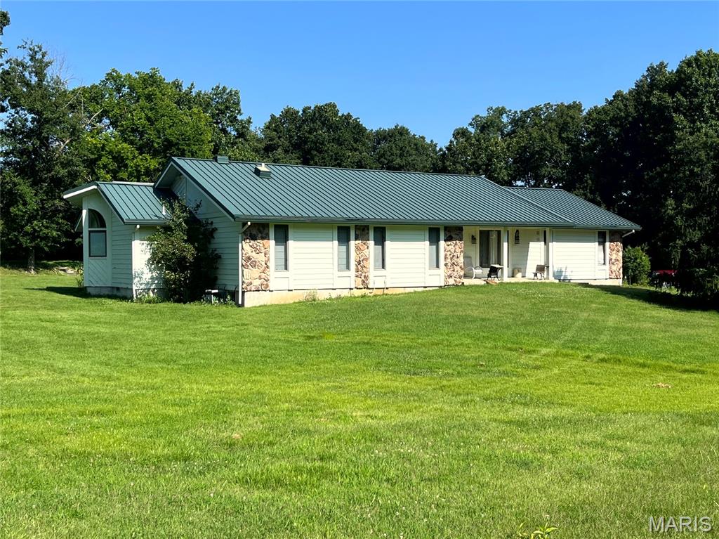 1st image of 1 Country Life, Defiance, MO 63341 | MLS# MIS26046445