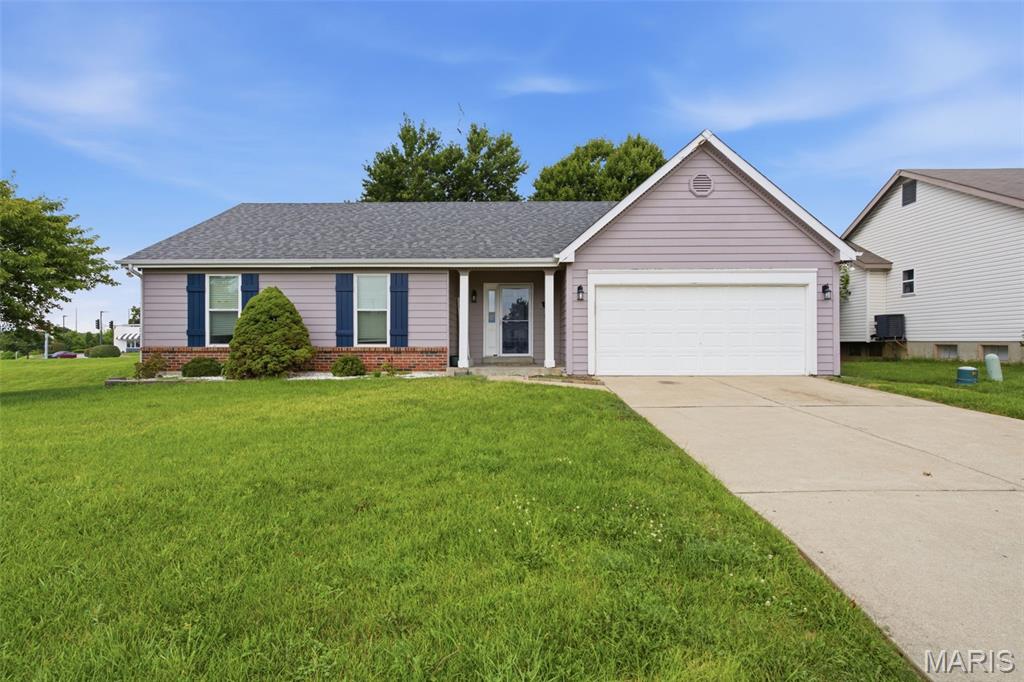1st image of 2021 Twin Fawns Ct, St Peters, MO 63376 | MLS# MIS26046462
