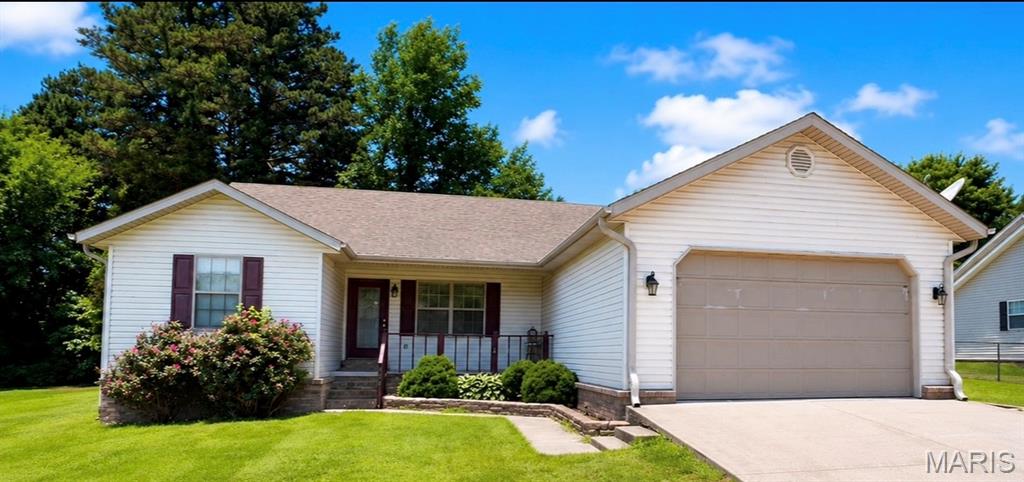 1st image of 956 Sunny Valley Ln, Poplar Bluff, MO 63901 | MLS# MIS26046581