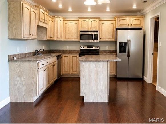 3rd image of 956 Sunny Valley Ln, Poplar Bluff, MO 63901 | MLS# MIS26046581