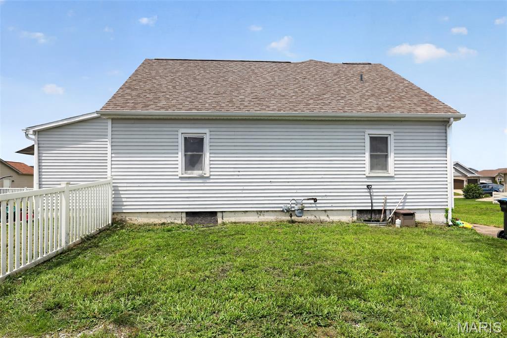 Homes for sale in Waterloo, IL | 904 Sheridan Ln, Waterloo, IL 62298 | MLS# MIS26046652