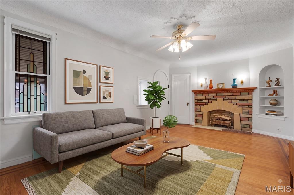 4th image of 5619 Neosho St, Saint Louis, MO 63109 | MLS# MIS26046667
