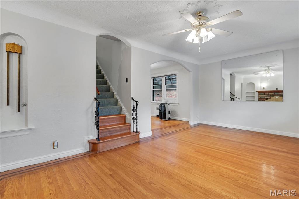 2nd image of 5619 Neosho St, Saint Louis, MO 63109 | MLS# MIS26046667