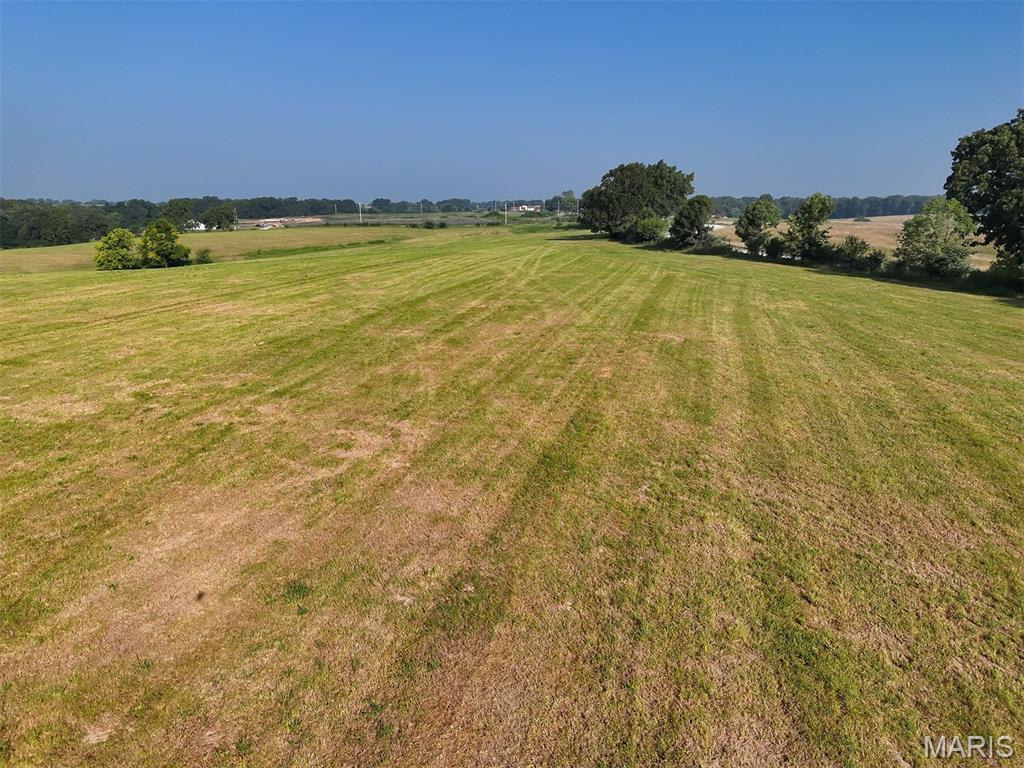 4th image of 680 Tickridge Rd, Silex, MO 63377 | MLS# MIS26046718