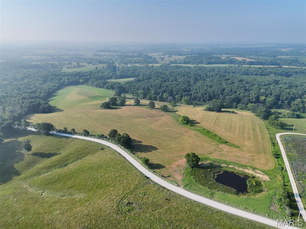 3rd image of 680 Tickridge Rd, Silex, MO 63377 | MLS# MIS26046718