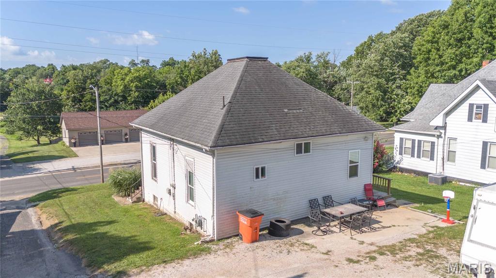 13th image of 619 W Randolph St, Vandalia, IL 62471 | MLS# MIS26046784