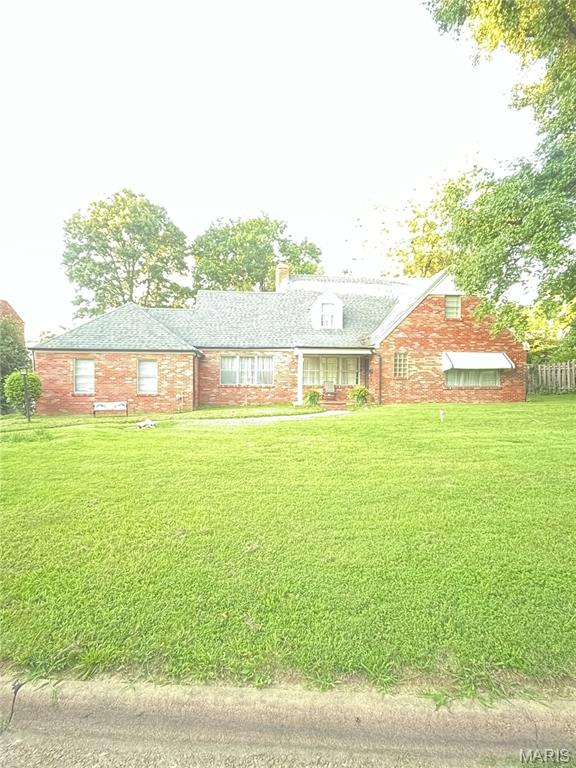 Homes for sale in Pasadena Hills, MO | 7355 Winchester Dr, Pasadena Hills, MO 63121 | MLS# MIS26046793
