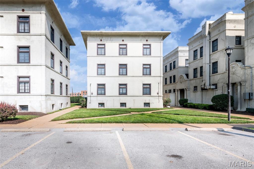 29th image of 607 Westgate Ave #E, Saint Louis, MO 63130 | MLS# MIS26046800