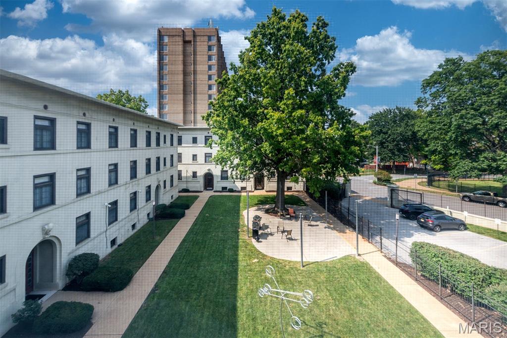 4th image of 607 Westgate Ave, St. Louis, MO 63130