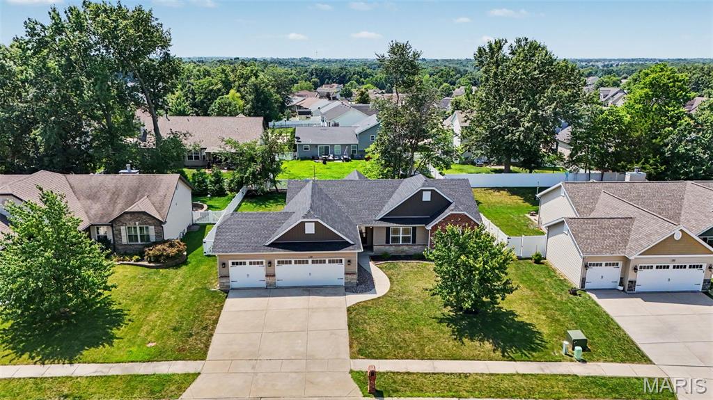 2nd image of 132 Albany Manor Dr, Wentzville, MO 63385 | MLS# MIS26046822