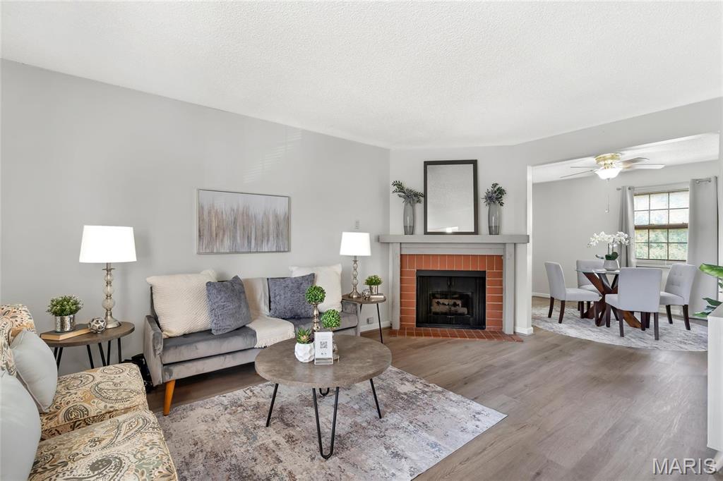 2nd image of 2414 Hiddencrest Ln #115, Ballwin, MO 63021 | MLS# MIS26046847