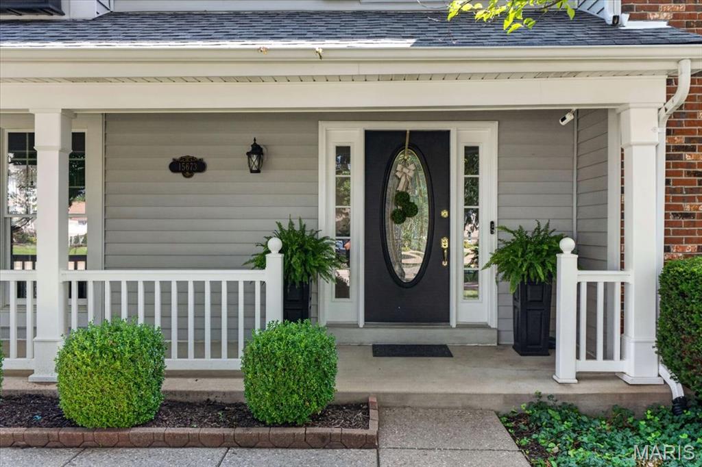 3rd image of 15673 Coventry Farm Dr, Chesterfield, MO 63017 | MLS# MIS26046855