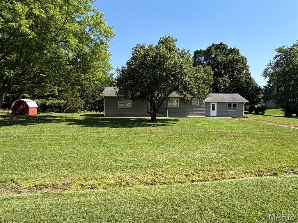 1st image of 576 E 2700 Ave, Ramsey, IL 62080 | MLS# MIS26046860