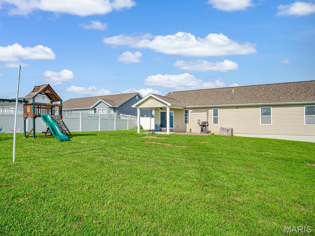 Homes for sale in Waterloo, IL | 1225 Sherwood Ln, Waterloo, IL 62298 | MLS# MIS26046880