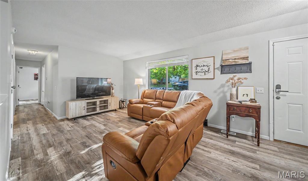 4th image of 403 Fox Creek Rd, Rolla, MO 65401 | MLS# MIS26046882