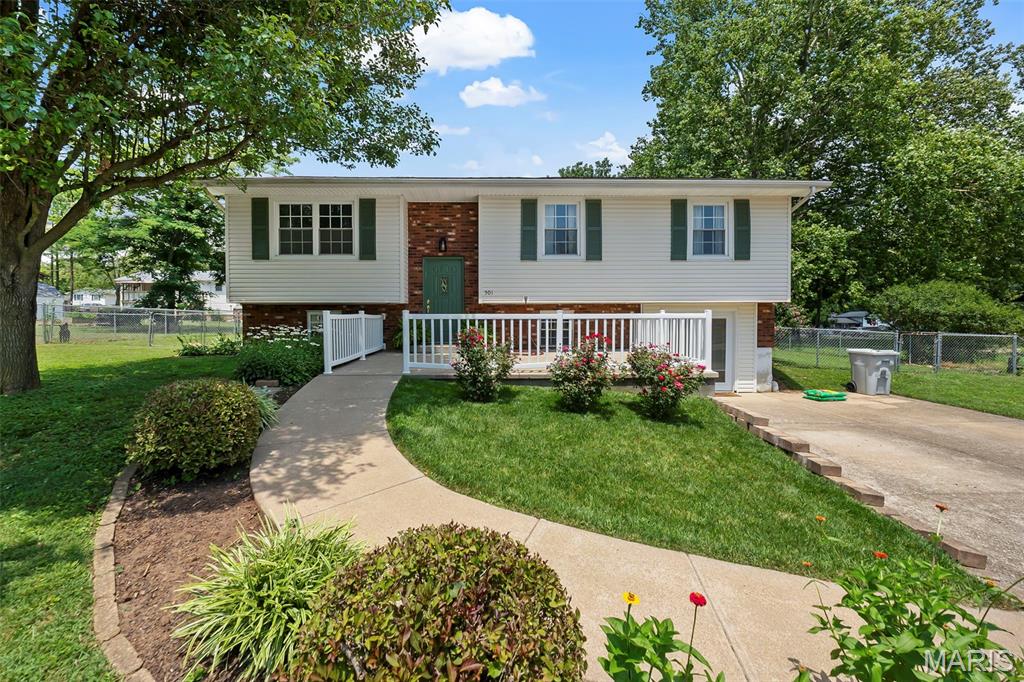 1st image of 501 Louise St, Farmington, MO 63640 | MLS# MIS26046931