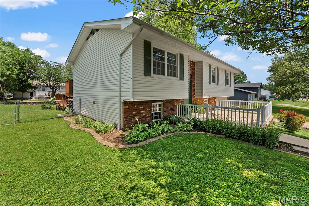 23rd image of 501 Louise St, Farmington, MO 63640 | MLS# MIS26046931