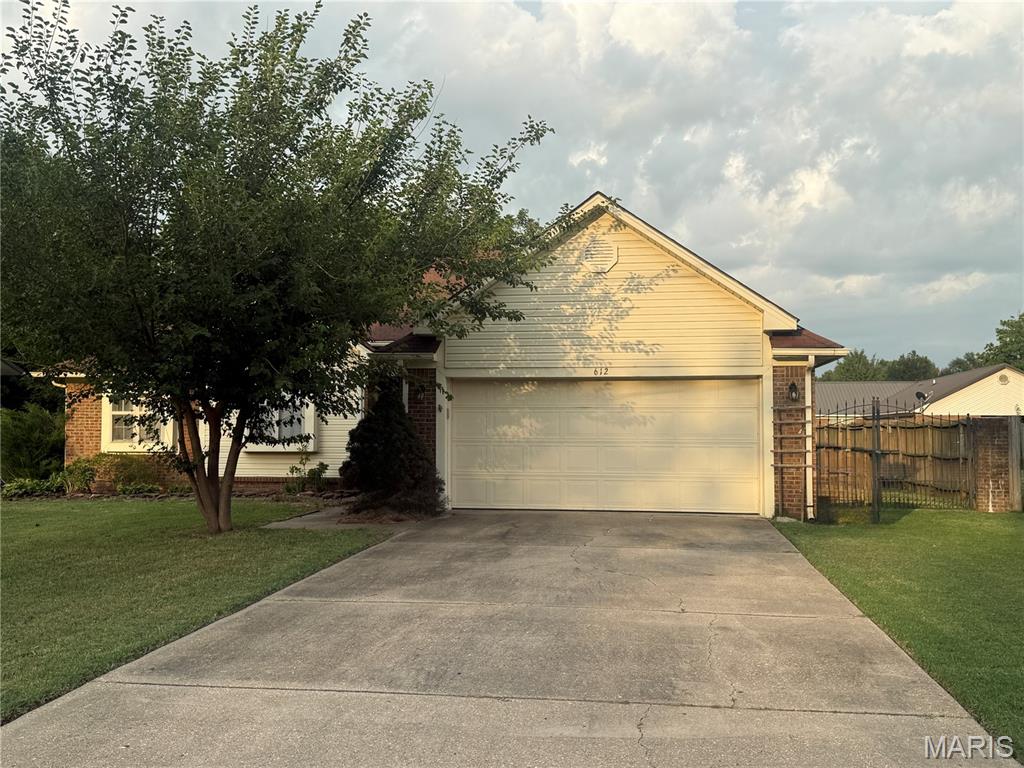 3rd image of 612 S Walnut St, Kennett, MO 63857 | MLS# MIS26046935