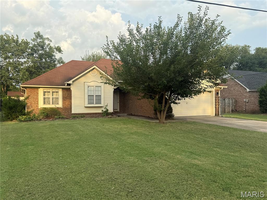 1st image of 612 S Walnut St, Kennett, MO 63857 | MLS# MIS26046935
