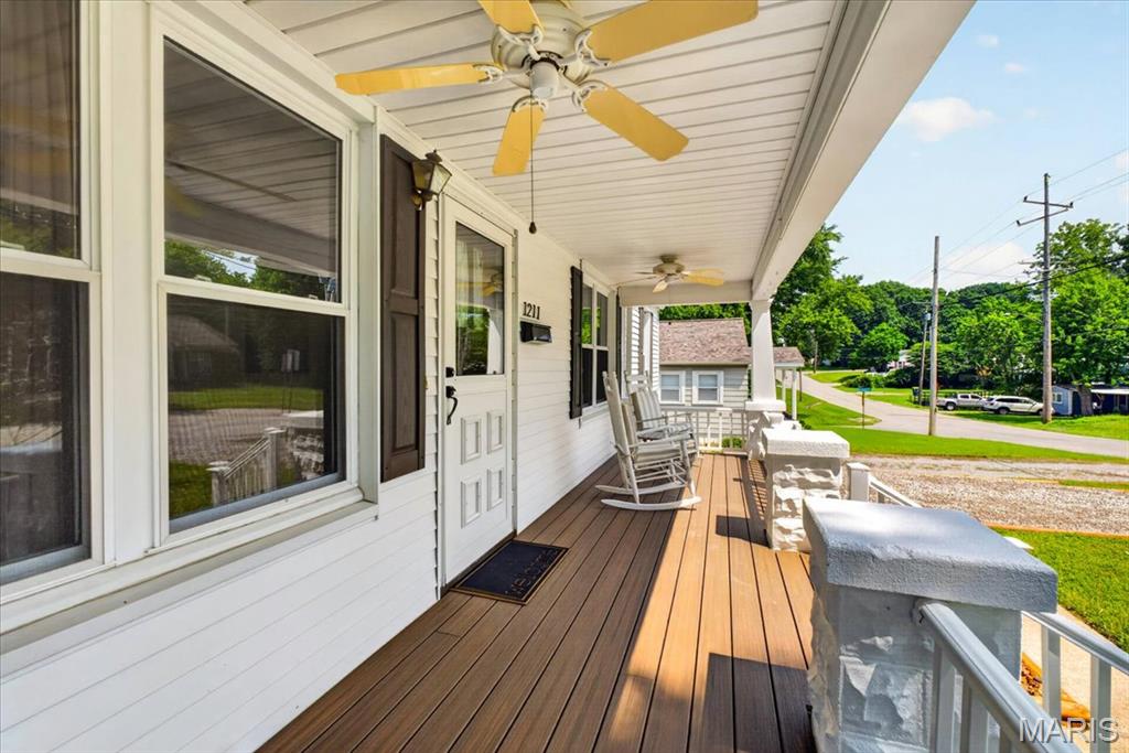 Homes for sale in Swansea, IL | 1211 Kinsella Ave, Swansea, IL 62226 | MLS# MIS26046958