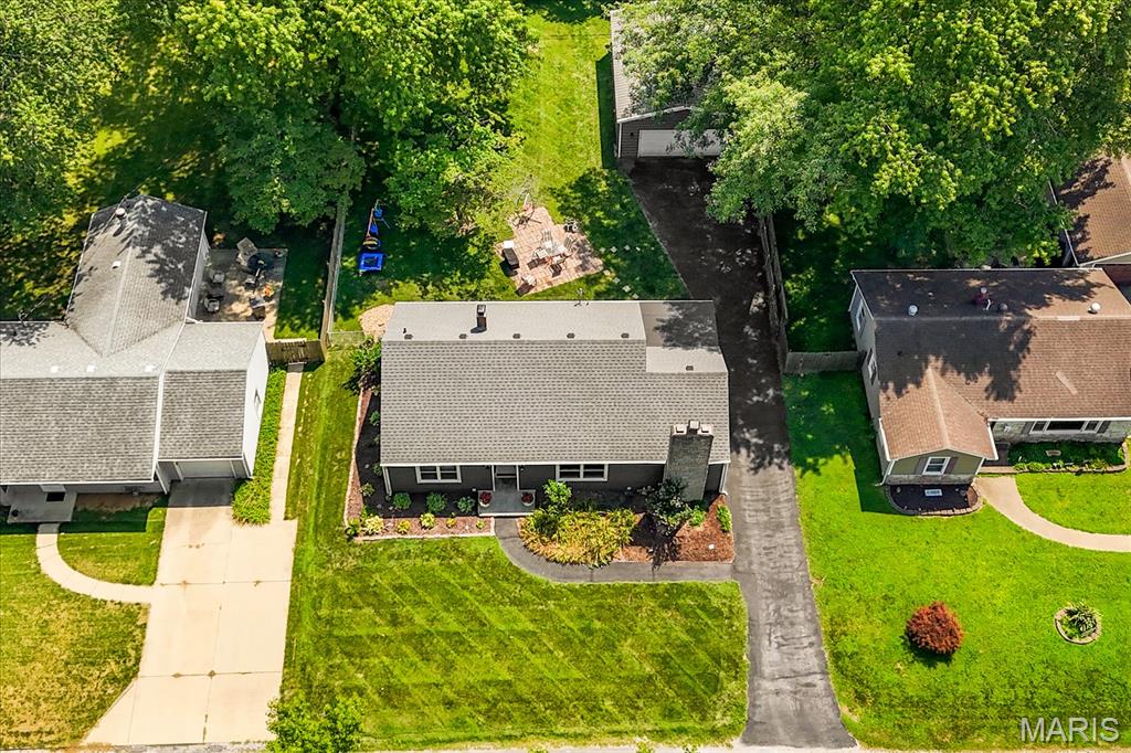 2nd image of 45 Southern Dr, Belleville, IL 62223 | MLS# MIS26046965