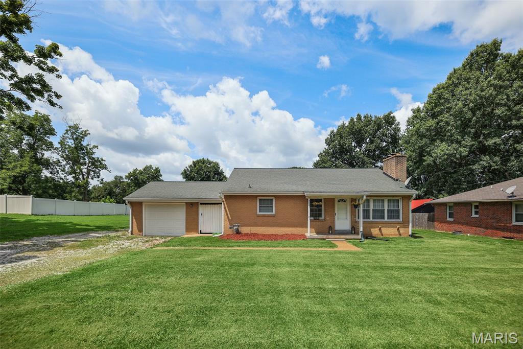 Homes for sale in Edwardsville, IL | 5339 N State Route 159, Edwardsville, IL 62025 | MLS# MIS26046970