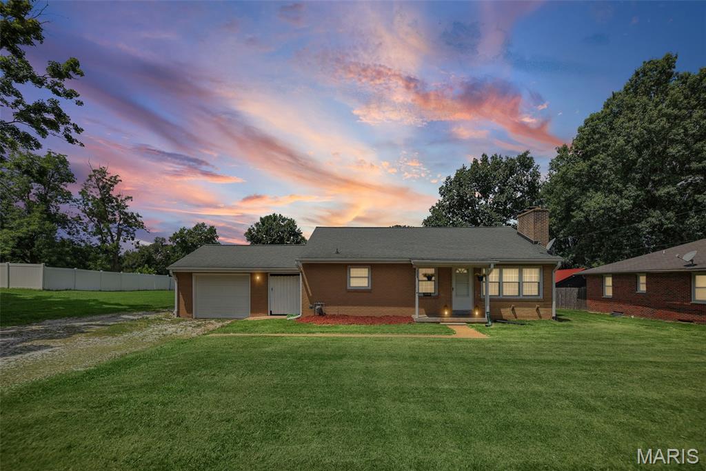 Homes for sale in Edwardsville, IL | 5339 N State Route 159, Edwardsville, IL 62025 | MLS# MIS26046970
