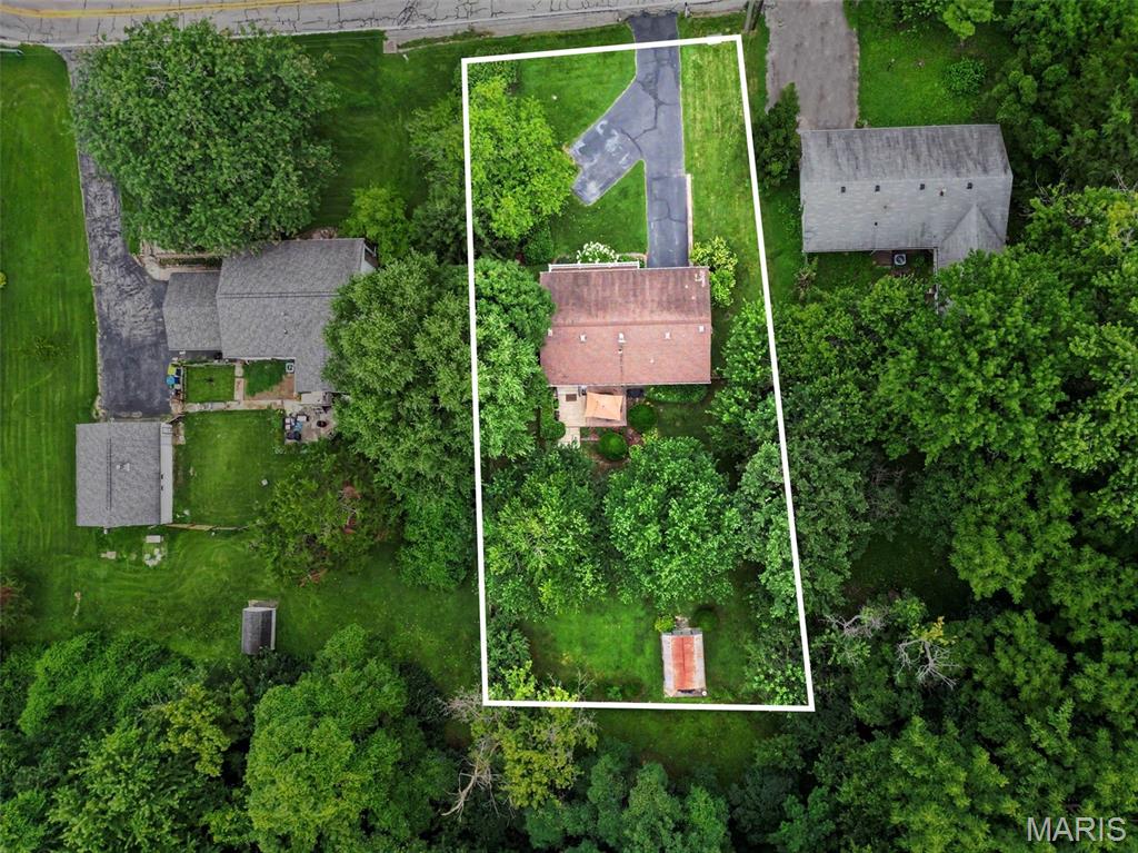 Homes for sale in Collinsville, IL | 802 Oran St, Collinsville, IL 62234 | MLS# MIS26046988