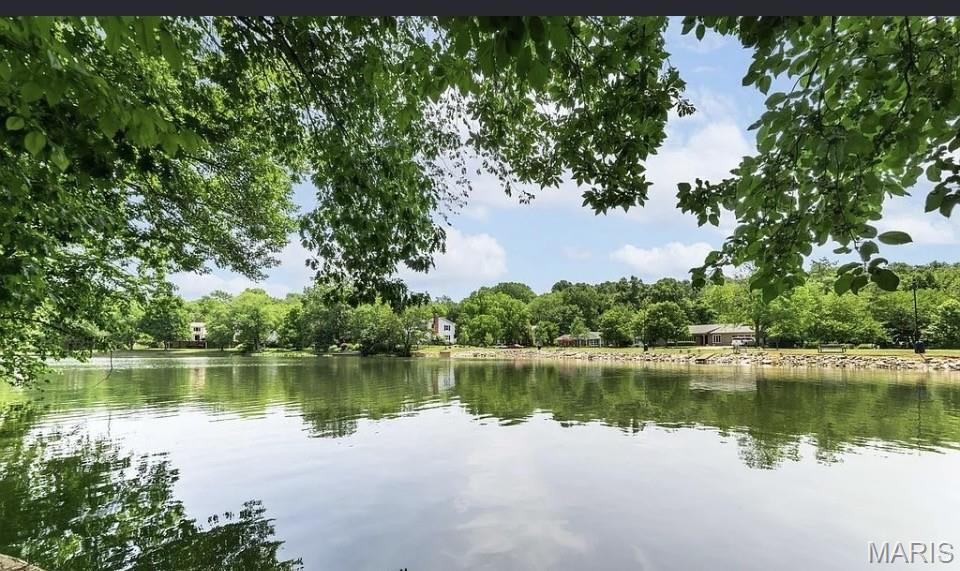 2nd image of 2344 Camberwell Dr, Saint Louis, MO 63131 | MLS# MIS26047000