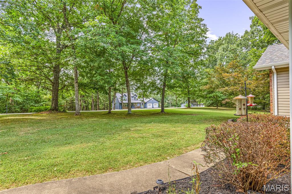 4th image of 3325 Green Dr, Festus, MO 63028 | MLS# MIS26047002