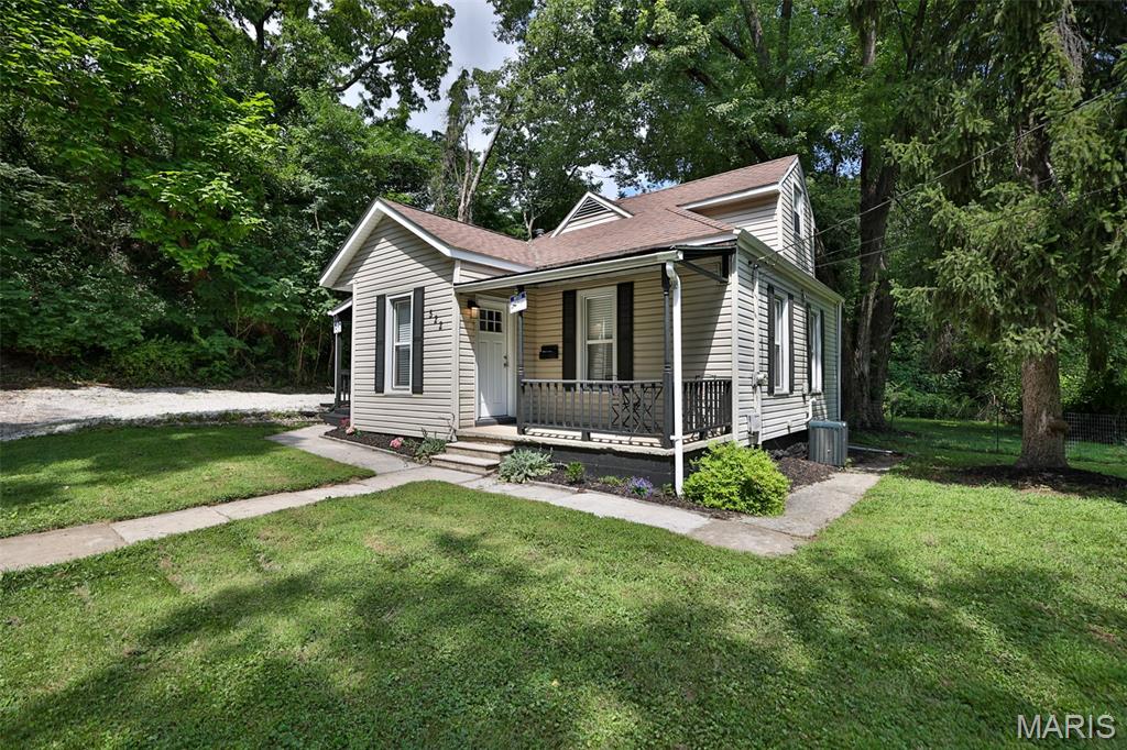 46th image of 522 Shelly St, Alton, IL 62002 | MLS# MIS26047016