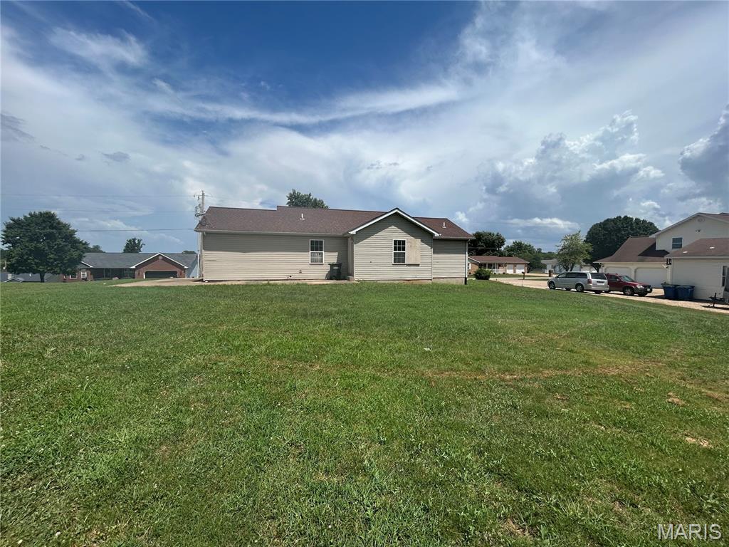 24th image of 1149 Riverwoods Dr, Desloge, MO 63628 | MLS# MIS26047073