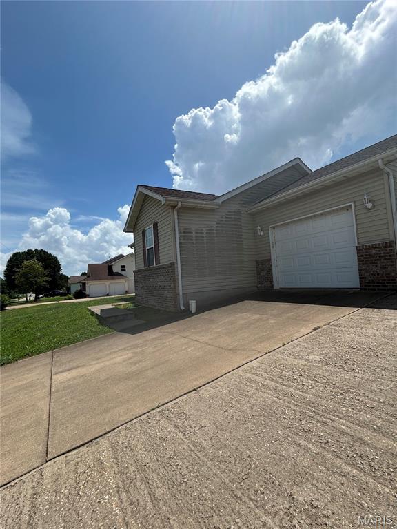 2nd image of 1149 Riverwoods Dr, Desloge, MO 63628 | MLS# MIS26047073
